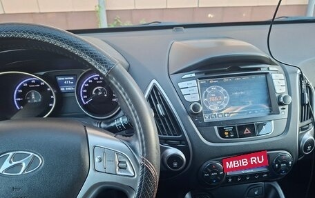 Hyundai ix35 I рестайлинг, 2011 год, 1 200 000 рублей, 6 фотография