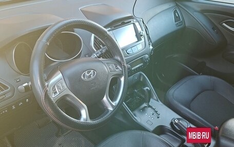 Hyundai ix35 I рестайлинг, 2011 год, 1 200 000 рублей, 15 фотография