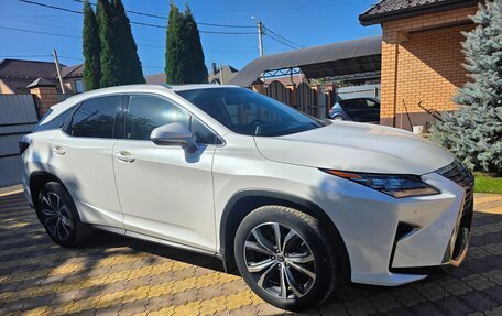 Lexus RX IV рестайлинг, 2018 год, 4 400 000 рублей, 7 фотография