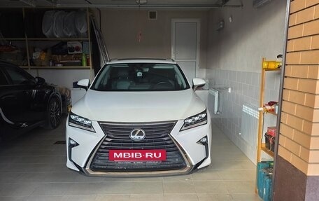 Lexus RX IV рестайлинг, 2018 год, 4 400 000 рублей, 2 фотография