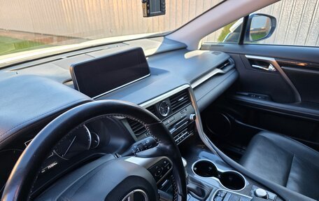 Lexus RX IV рестайлинг, 2018 год, 4 400 000 рублей, 10 фотография