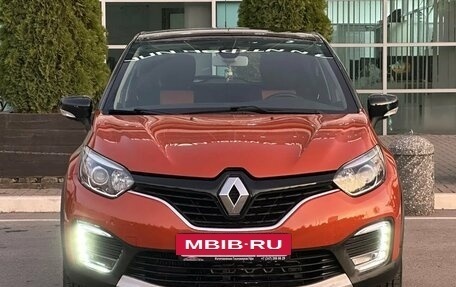 Renault Kaptur I рестайлинг, 2017 год, 1 770 000 рублей, 2 фотография