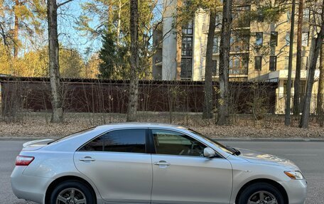 Toyota Camry, 2008 год, 1 050 000 рублей, 5 фотография