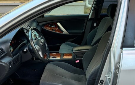 Toyota Camry, 2008 год, 1 050 000 рублей, 9 фотография