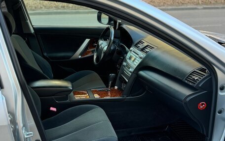 Toyota Camry, 2008 год, 1 050 000 рублей, 13 фотография