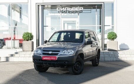 Chevrolet Niva I рестайлинг, 2016 год, 600 000 рублей, 1 фотография