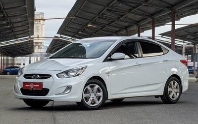 Hyundai Solaris II рестайлинг, 2014 год, 799 900 рублей, 1 фотография