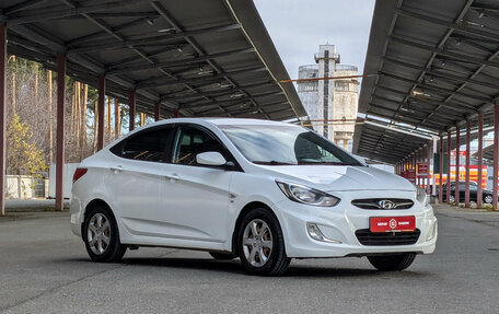 Hyundai Solaris II рестайлинг, 2014 год, 799 900 рублей, 2 фотография