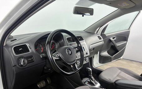 Volkswagen Polo VI (EU Market), 2016 год, 1 189 000 рублей, 13 фотография