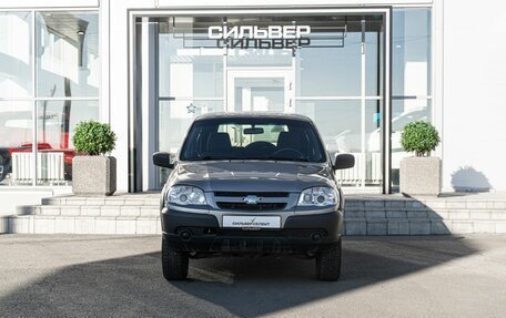 Chevrolet Niva I рестайлинг, 2016 год, 600 000 рублей, 2 фотография