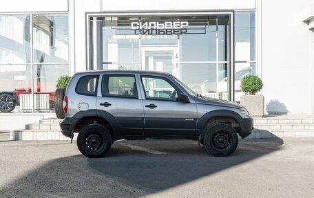 Chevrolet Niva I рестайлинг, 2016 год, 600 000 рублей, 7 фотография