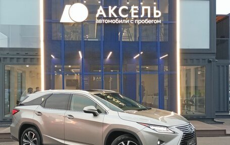 Lexus RX IV рестайлинг, 2019 год, 3 700 000 рублей, 3 фотография
