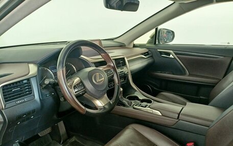 Lexus RX IV рестайлинг, 2019 год, 3 700 000 рублей, 12 фотография
