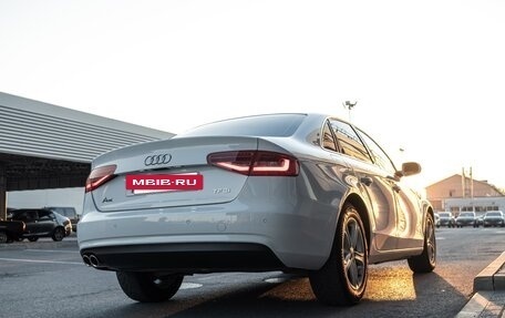 Audi A4, 2013 год, 1 199 990 рублей, 13 фотография