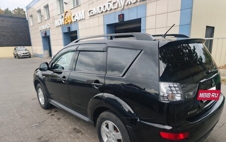 Mitsubishi Outlander III рестайлинг 3, 2010 год, 1 340 000 рублей, 3 фотография