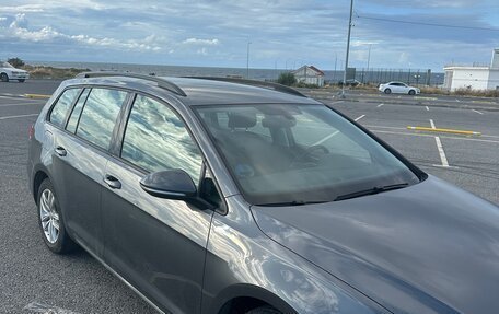 Volkswagen Golf VII рестайлинг, 2017 год, 1 140 000 рублей, 1 фотография