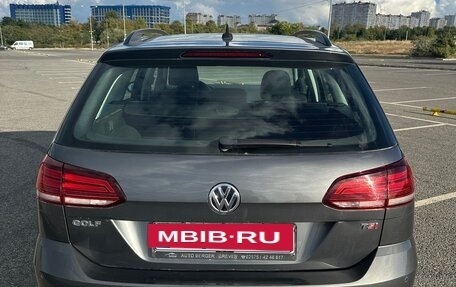 Volkswagen Golf VII рестайлинг, 2017 год, 1 140 000 рублей, 2 фотография