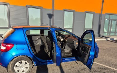 Renault Sandero II рестайлинг, 2016 год, 650 000 рублей, 3 фотография