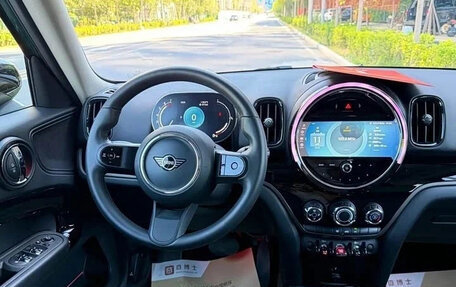 MINI Countryman II (F60), 2023 год, 2 740 000 рублей, 9 фотография