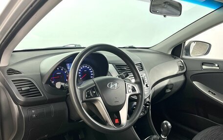 Hyundai Solaris II рестайлинг, 2016 год, 1 100 000 рублей, 16 фотография