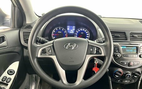 Hyundai Solaris II рестайлинг, 2016 год, 1 100 000 рублей, 19 фотография