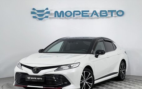 Toyota Camry, 2020 год, 3 000 000 рублей, 1 фотография