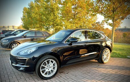 Porsche Macan I рестайлинг, 2015 год, 3 950 000 рублей, 4 фотография