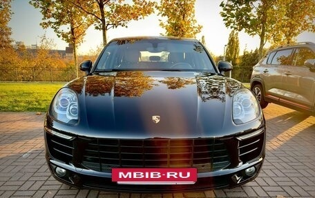 Porsche Macan I рестайлинг, 2015 год, 3 950 000 рублей, 2 фотография