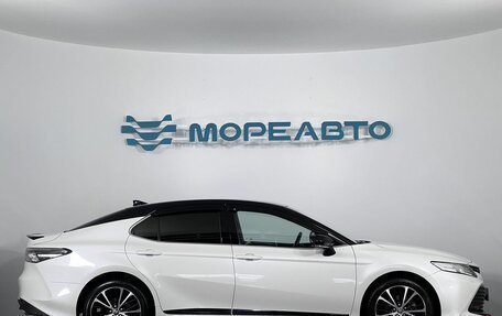 Toyota Camry, 2020 год, 3 000 000 рублей, 4 фотография
