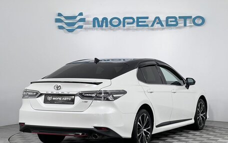 Toyota Camry, 2020 год, 3 000 000 рублей, 5 фотография