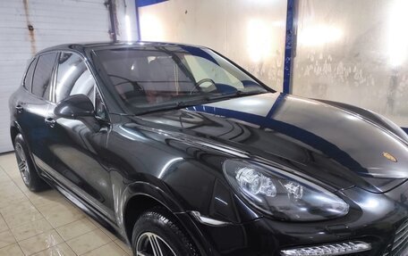 Porsche Cayenne III, 2014 год, 2 800 000 рублей, 2 фотография
