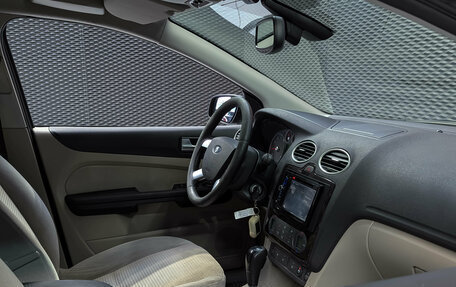 Ford Focus II рестайлинг, 2006 год, 399 000 рублей, 26 фотография