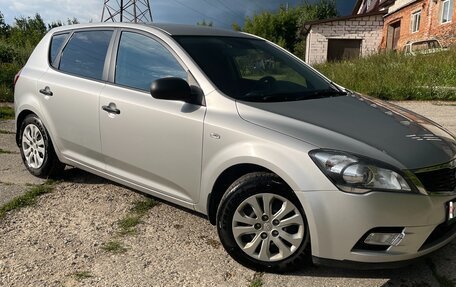 KIA cee'd I рестайлинг, 2011 год, 750 000 рублей, 3 фотография