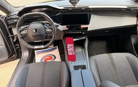 Peugeot 308, 2023 год, 2 280 000 рублей, 10 фотография