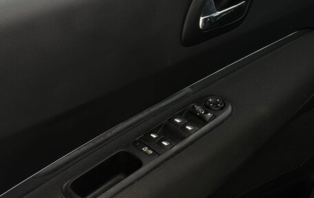 Peugeot 3008 I рестайлинг, 2012 год, 850 000 рублей, 26 фотография