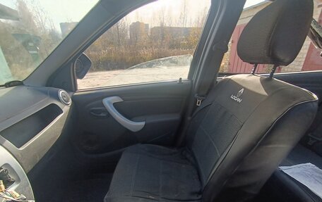Renault Logan I, 2013 год, 100 000 рублей, 8 фотография