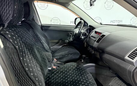 Mitsubishi Outlander III рестайлинг 3, 2012 год, 1 000 000 рублей, 9 фотография