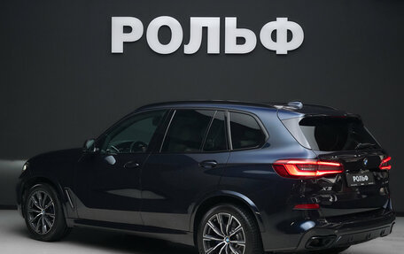 BMW X5, 2019 год, 6 490 000 рублей, 4 фотография