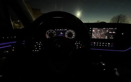 Volkswagen Touareg III, 2021 год, 5 800 000 рублей, 7 фотография
