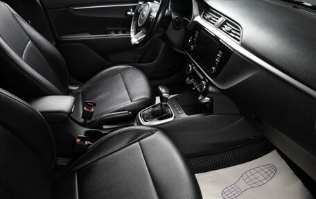 KIA Rio IV, 2021 год, 1 799 000 рублей, 19 фотография
