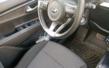 KIA Rio IV, 2019 год, 1 660 000 рублей, 17 фотография