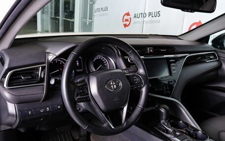 Toyota Camry, 2020 год, 2 115 000 рублей, 7 фотография
