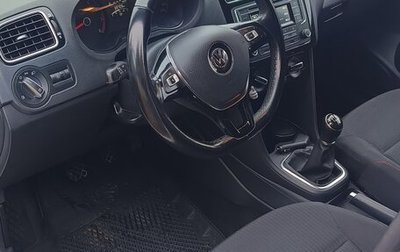 Volkswagen Polo VI (EU Market), 2017 год, 1 300 000 рублей, 1 фотография