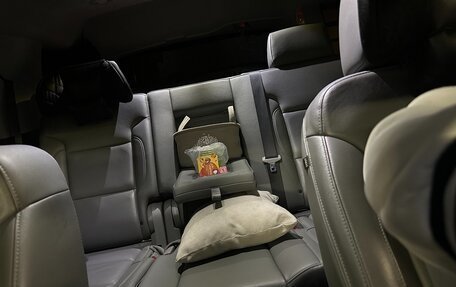 Chevrolet Tahoe IV, 2017 год, 4 700 000 рублей, 9 фотография