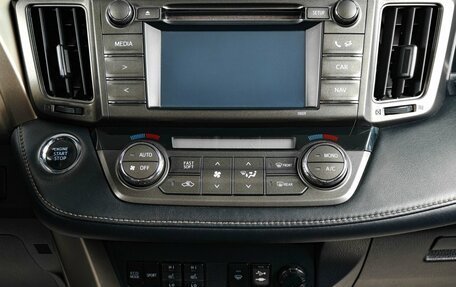 Toyota RAV4, 2014 год, 1 899 000 рублей, 16 фотография