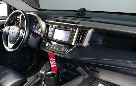 Toyota RAV4, 2014 год, 1 899 000 рублей, 10 фотография