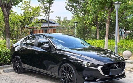 Mazda 3, 2023 год, 1 350 000 рублей, 3 фотография