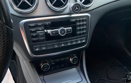 Mercedes-Benz GLA, 2015 год, 1 850 000 рублей, 3 фотография