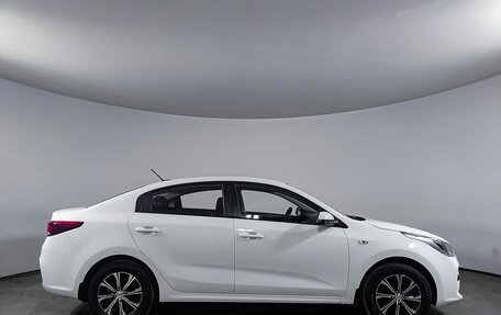 KIA Rio IV, 2018 год, 1 015 000 рублей, 5 фотография