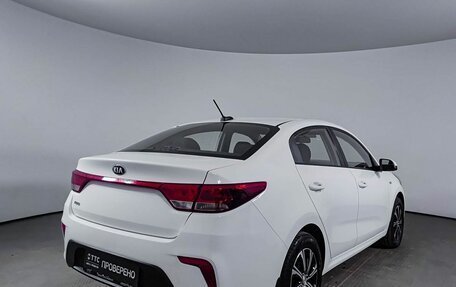 KIA Rio IV, 2018 год, 1 015 000 рублей, 6 фотография